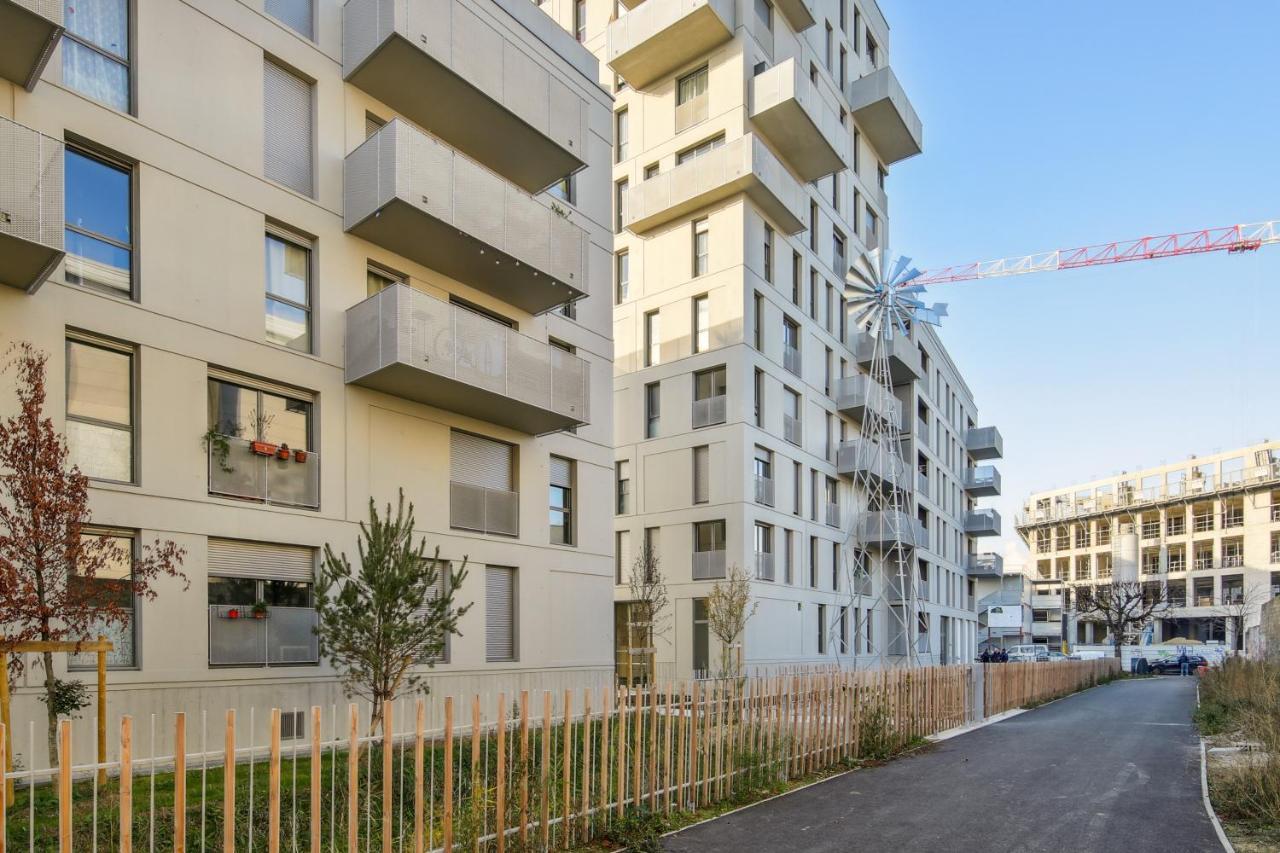 דירות איברי-סור-סיין Chic Apart With Balcony Near Paris מראה חיצוני תמונה